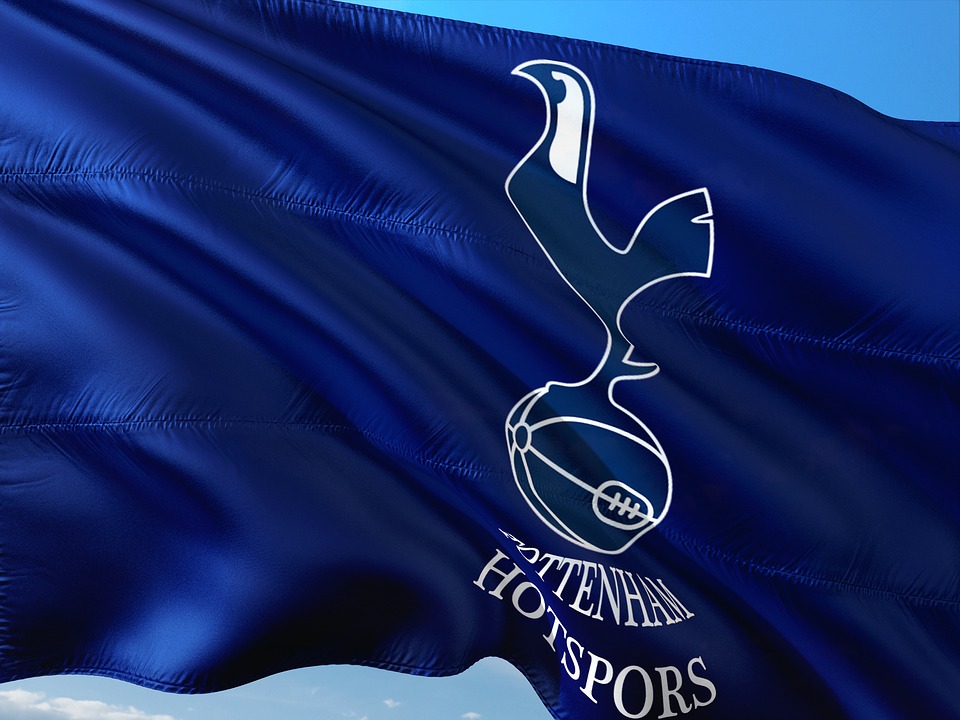 drapeau de Tottenham Hotspur
