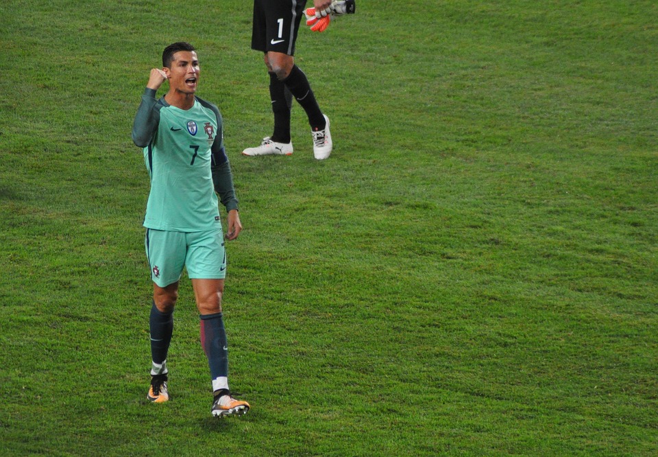 Cristiano Ronaldo, attaquant du Portugal !